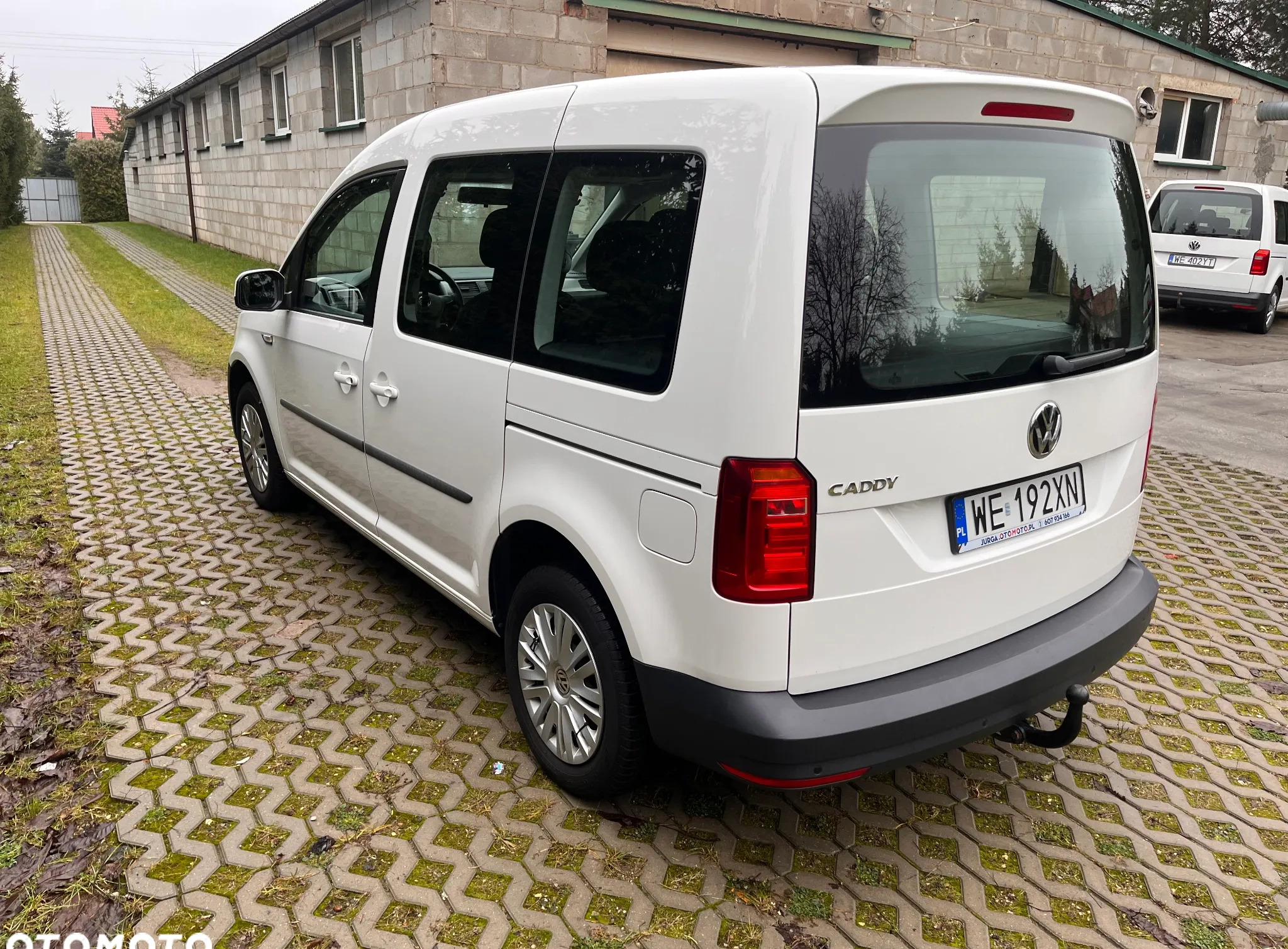 Volkswagen Caddy cena 59890 przebieg: 142000, rok produkcji 2019 z Choszczno małe 232